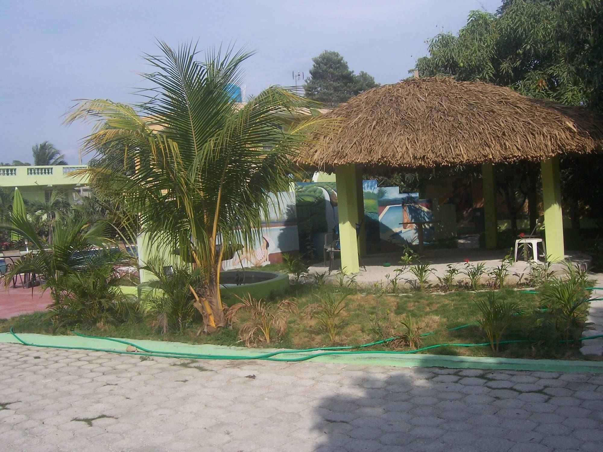 La Cayenna Hotel Et Restaurant Port-au-Prince Exterior photo