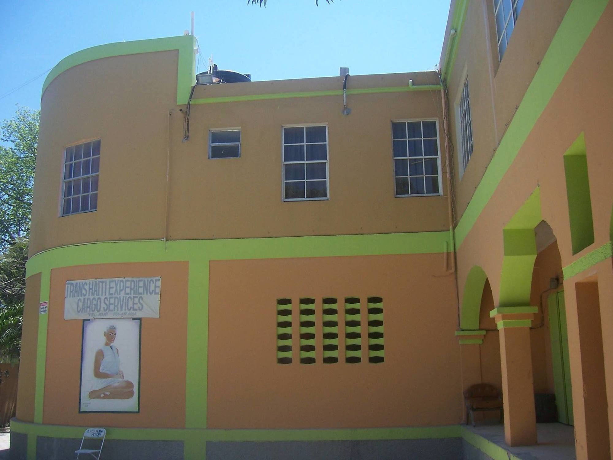 La Cayenna Hotel Et Restaurant Port-au-Prince Exterior photo